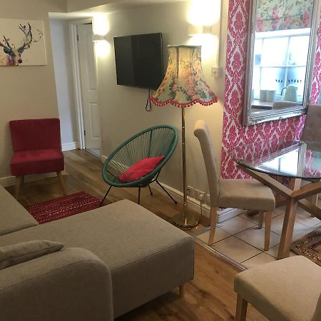 2 Bed, Ground Floor Bijou Georgian City Apartment Бат Экстерьер фото