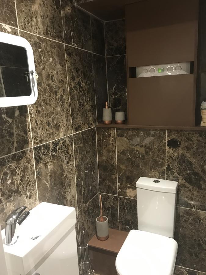 2 Bed, Ground Floor Bijou Georgian City Apartment Бат Экстерьер фото